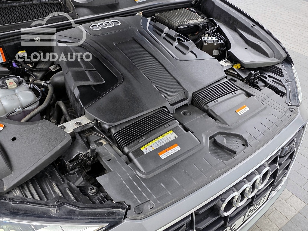2021 Audi Q8 45 TDI Premium - Image 6