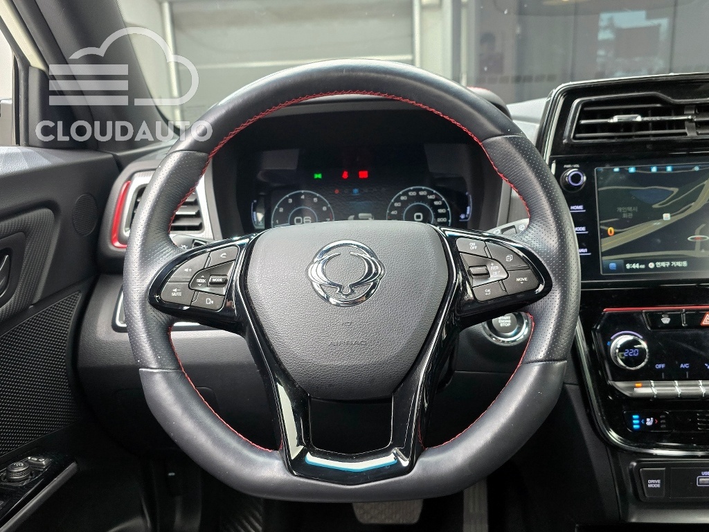 2020 SsangYong Tivoli Gasoline 1.5 2WD - Image 14
