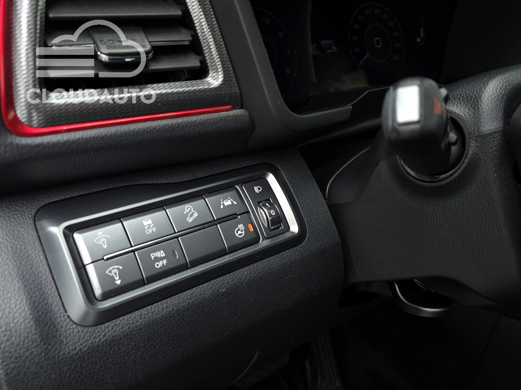 2020 SsangYong Tivoli Gasoline 1.5 2WD - Image 17