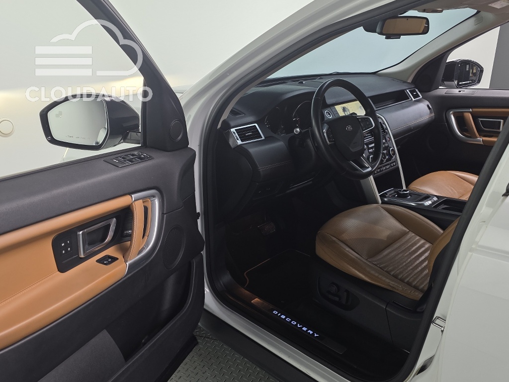 2019 Land Rover Discovery Sport 2.0 TD4 HSE Luxury - Image 11