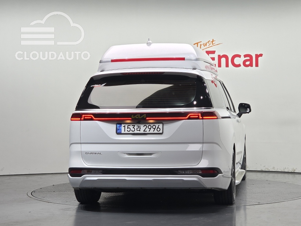 2023 Kia Carnival Gasoline 9 Signature - Image 4