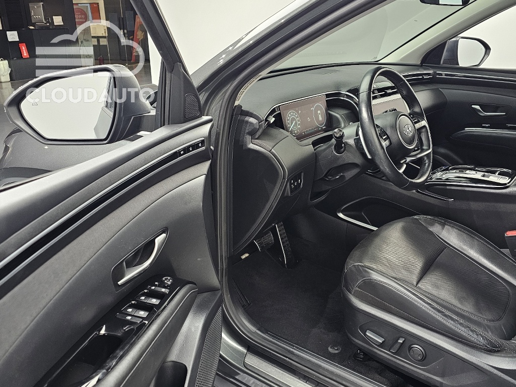 2020 Hyundai Tucson Gasoline 1.6 Turbo 2WD - Image 11