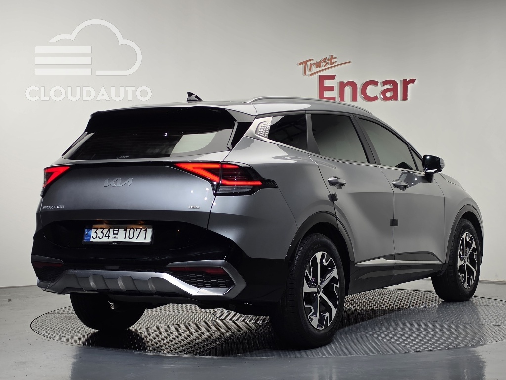 2022 Kia Sportage Signature 2WD - Image 2