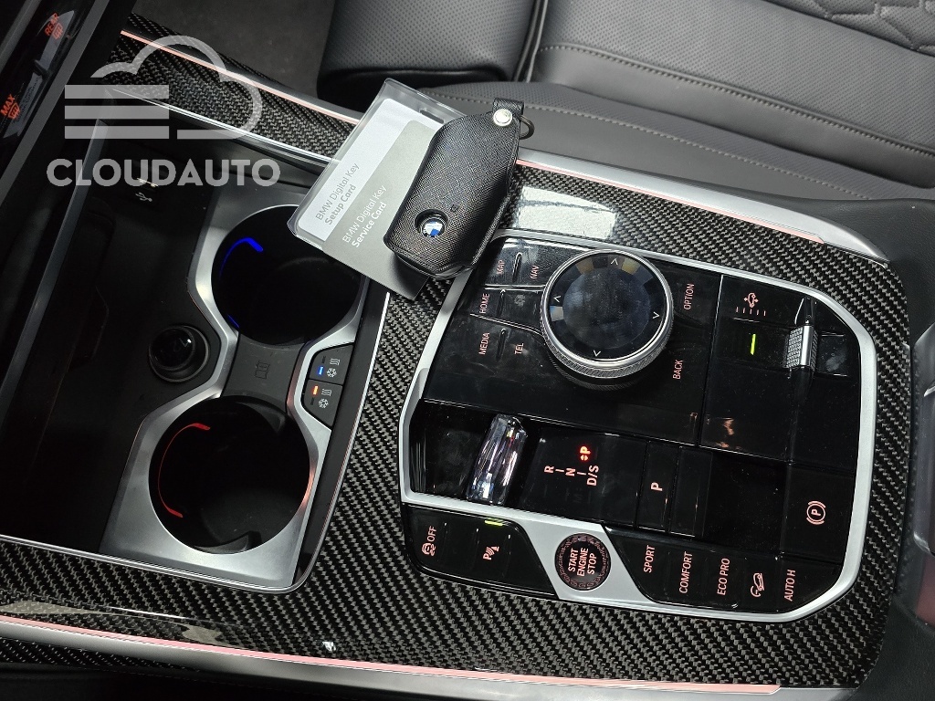 2026 BMW X7 xDrive 40i M Sports - Image 9
