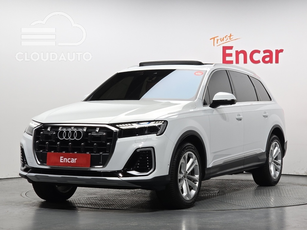 2025 Audi Q7 55 TFSI