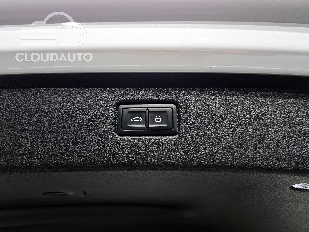 2025 Audi Q7 55 TFSI - Image 20