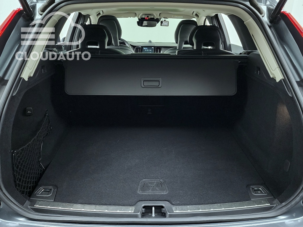 2018 Volvo XC60 T6 - Image 20