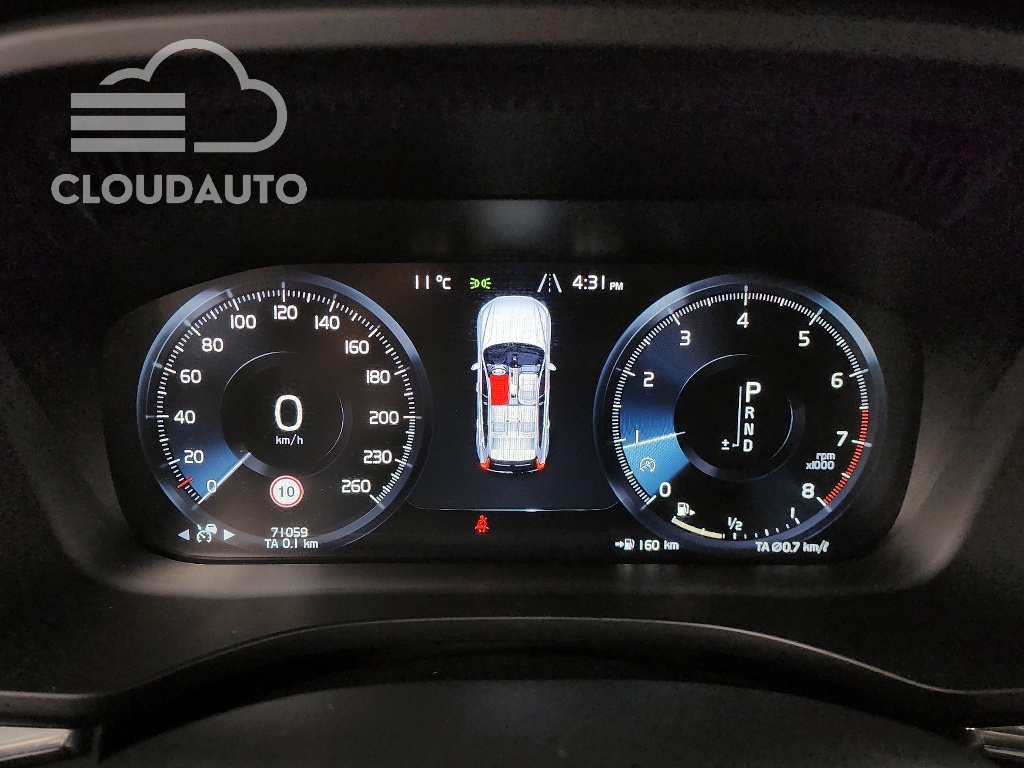 2018 Volvo XC60 T6 - Image 8