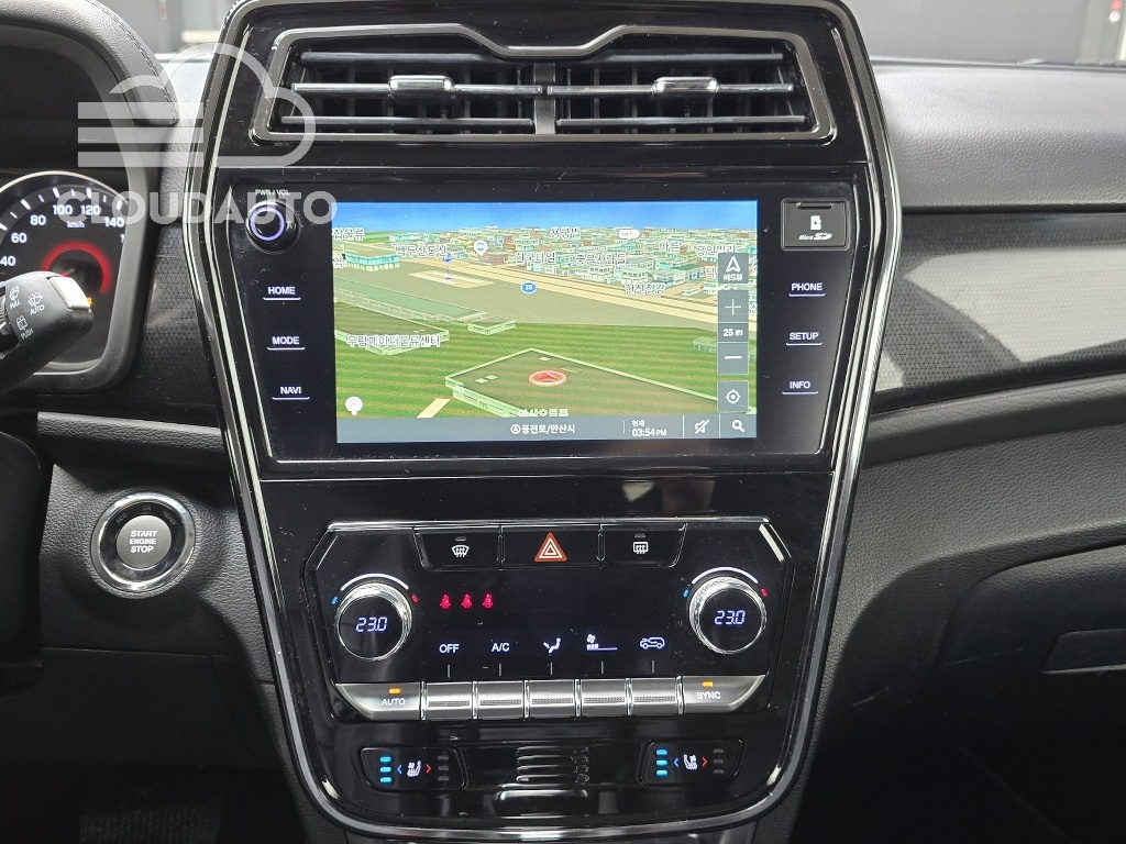 2022 SsangYong Tivoli Gasoline 1.5 2WD - Image 17