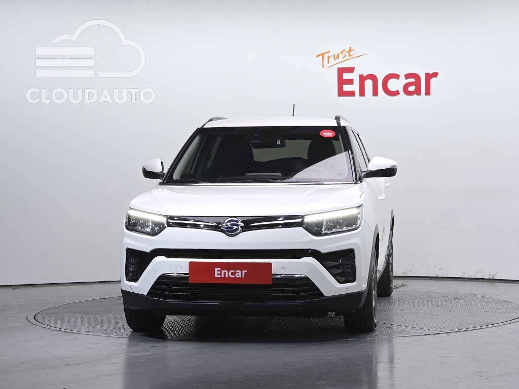 2022 SsangYong Tivoli Gasoline 1.5 2WD - Image 3