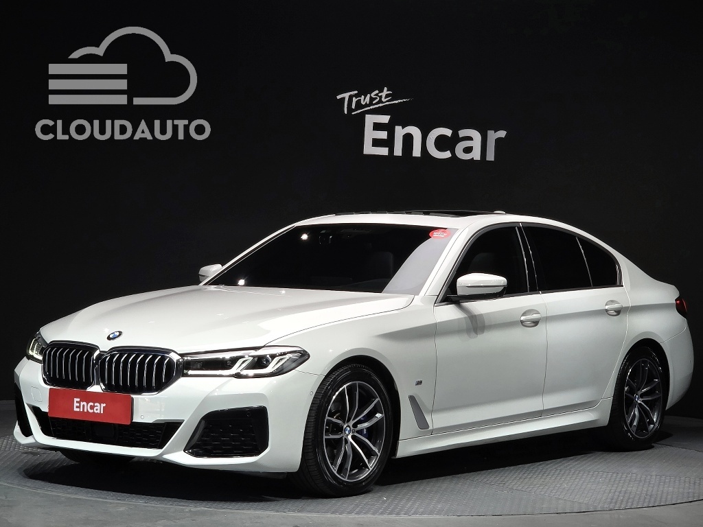 2021 BMW 5 Series 520i M Sports