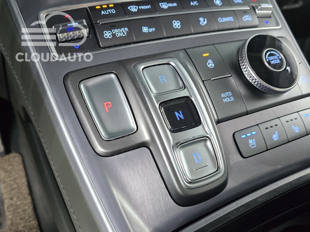 2022 Hyundai Santa Fe HEV 1.6 2WD - Image 9