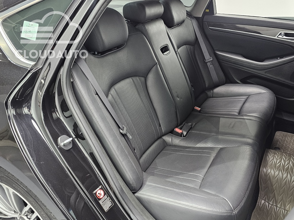 2018 Genesis G80 2.2D AWD - Image 13