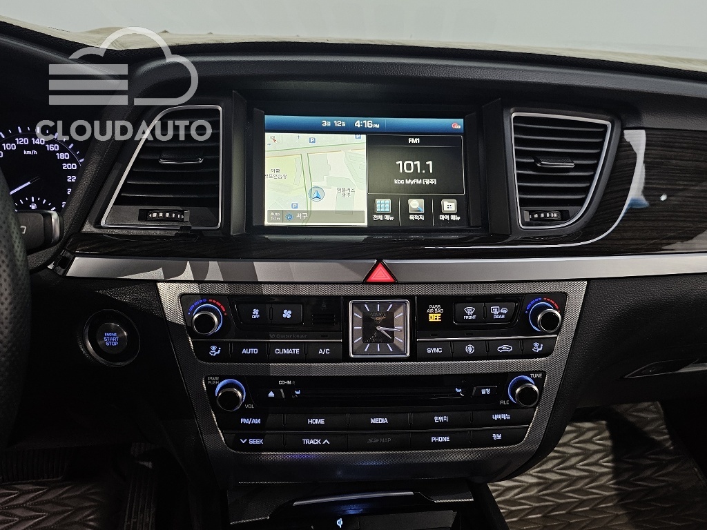 2018 Genesis G80 2.2D AWD - Image 15