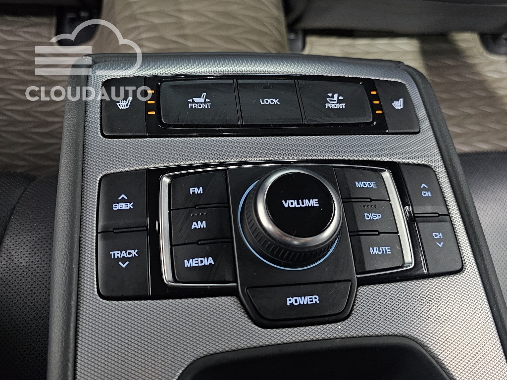 2018 Genesis G80 2.2D AWD - Image 18