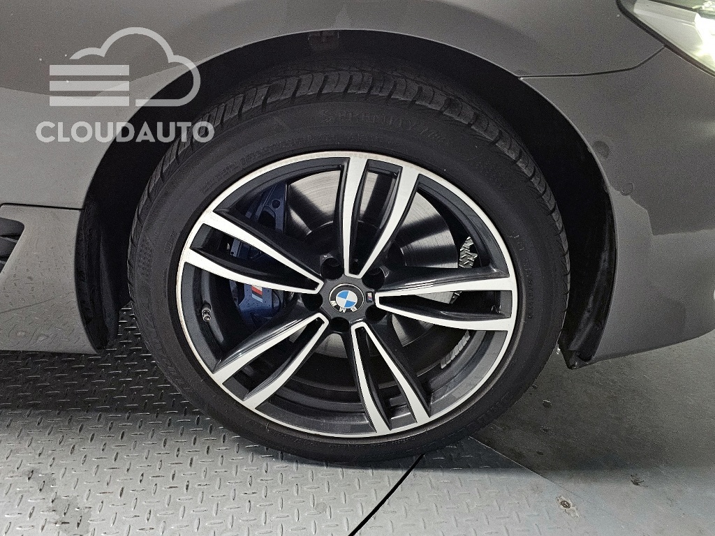 2021 BMW 6 Series GT 620d xDrive M Sport - Image 5