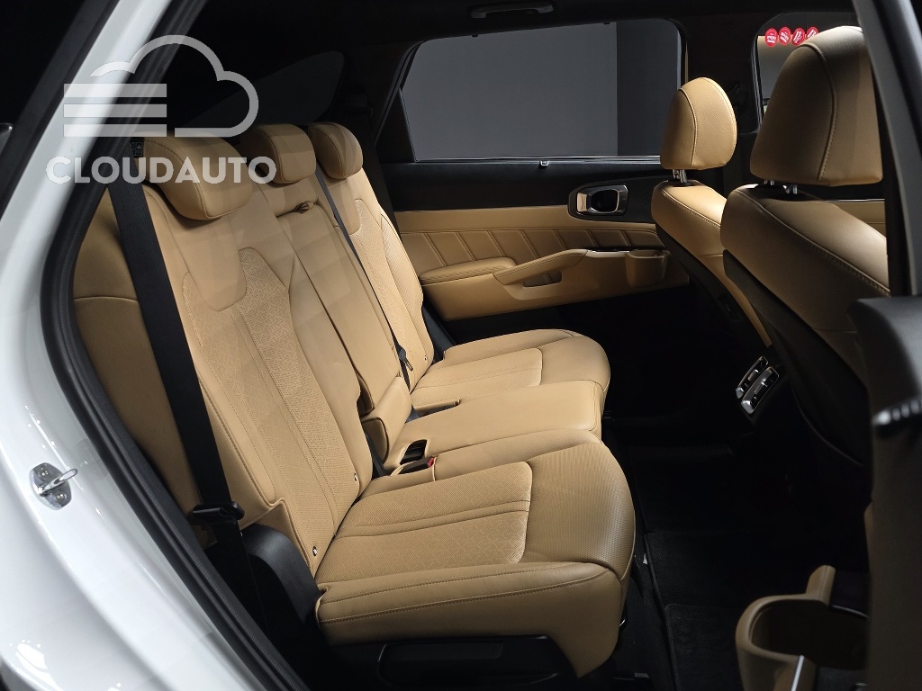 2021 Kia Sorento Diesel 2.2 2WD - Image 12