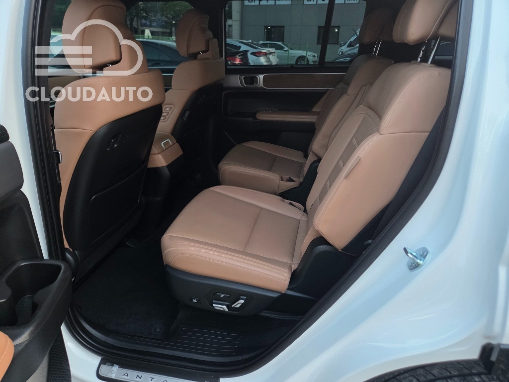 2025 Hyundai Santa Fe HEV 1.6 2WD - Image 14