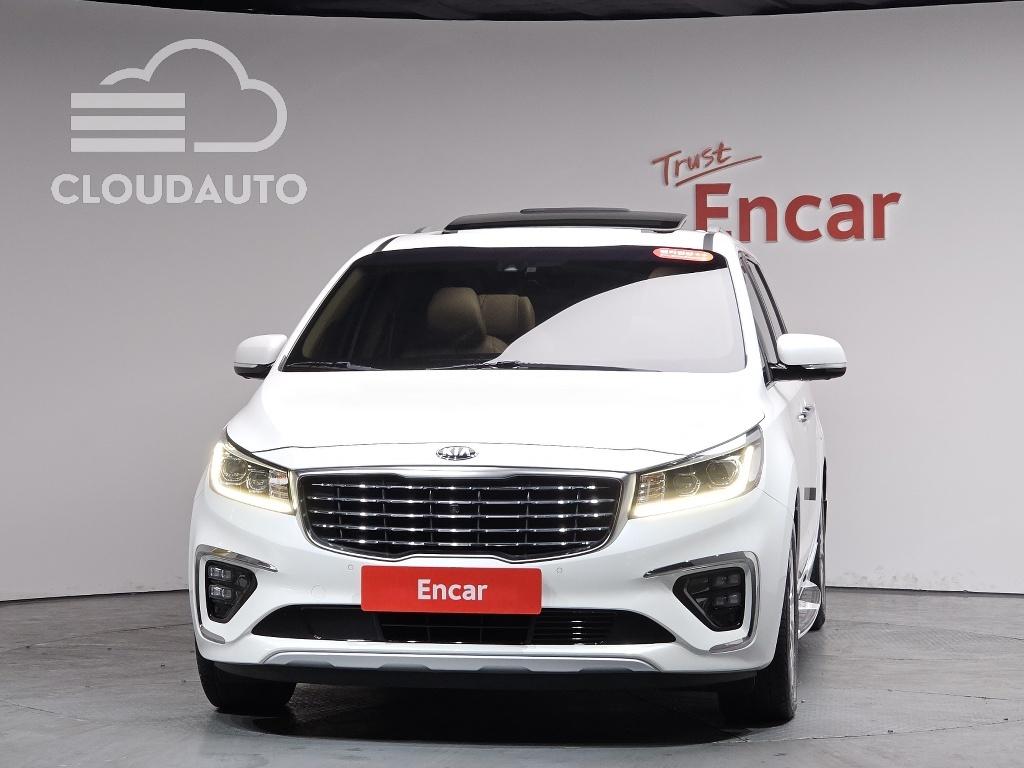 2019 Kia Carnival Gasoline 7 - Image 3