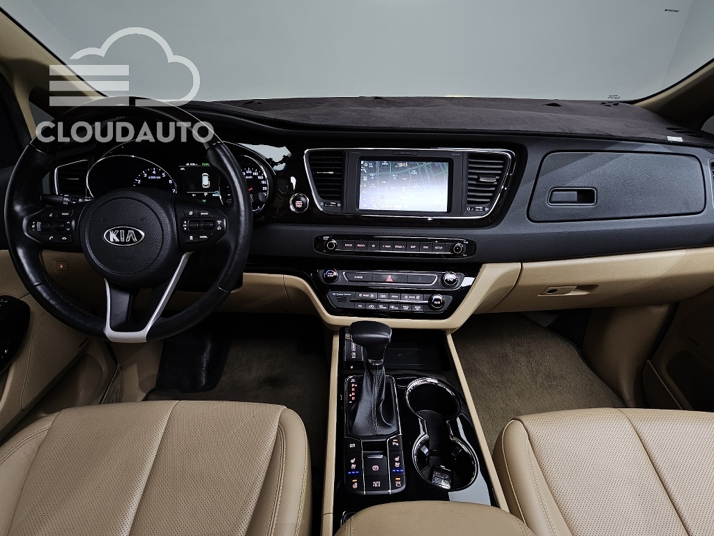 2019 Kia Carnival Gasoline 7 - Image 7