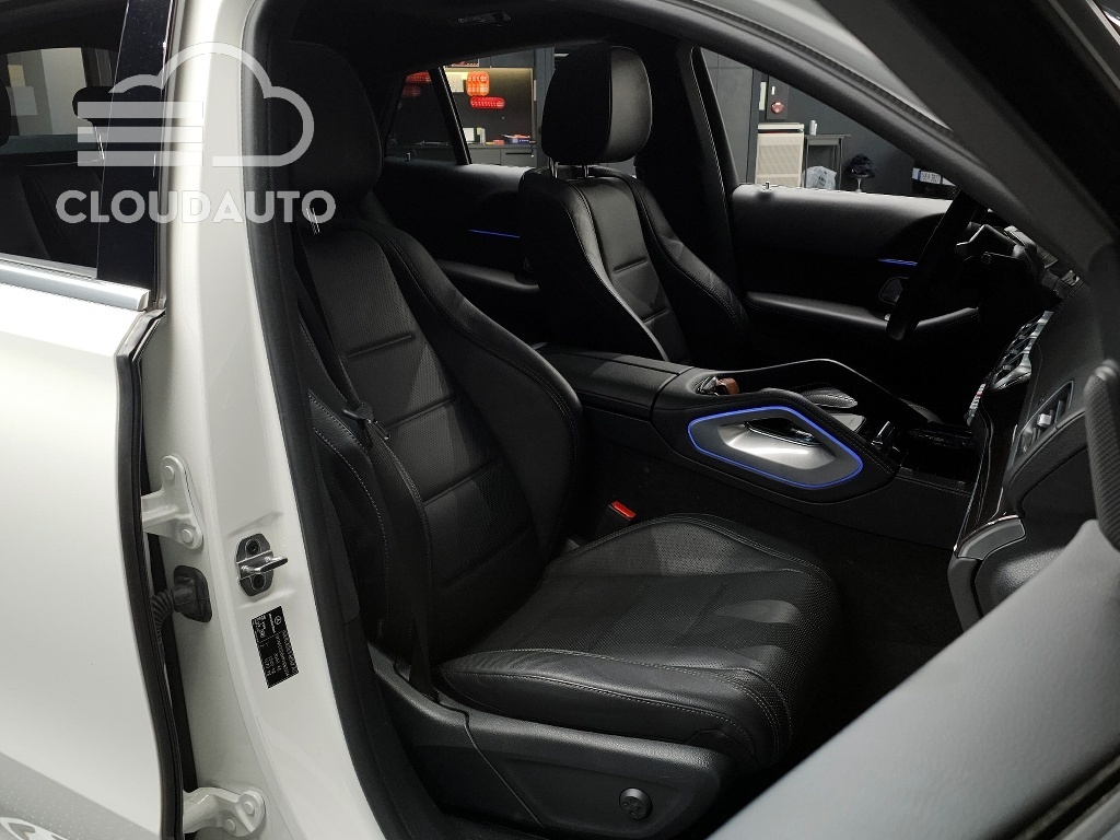 2023 Mercedes-Benz GLE GLE400d 4MATIC Coupe - Image 10