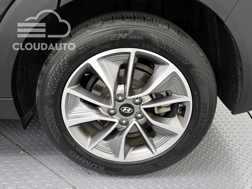 2018 Hyundai Tucson Gasoline 1.6 Turbo 2WD - Image 21