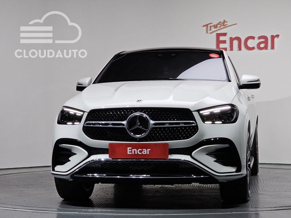 2025 Mercedes-Benz GLE GLE450 4MATIC Coupe - Image 3