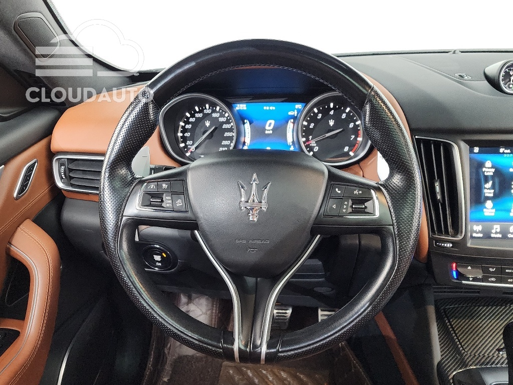 2018 Maserati Levante 3.0 AWD Sports - Image 13