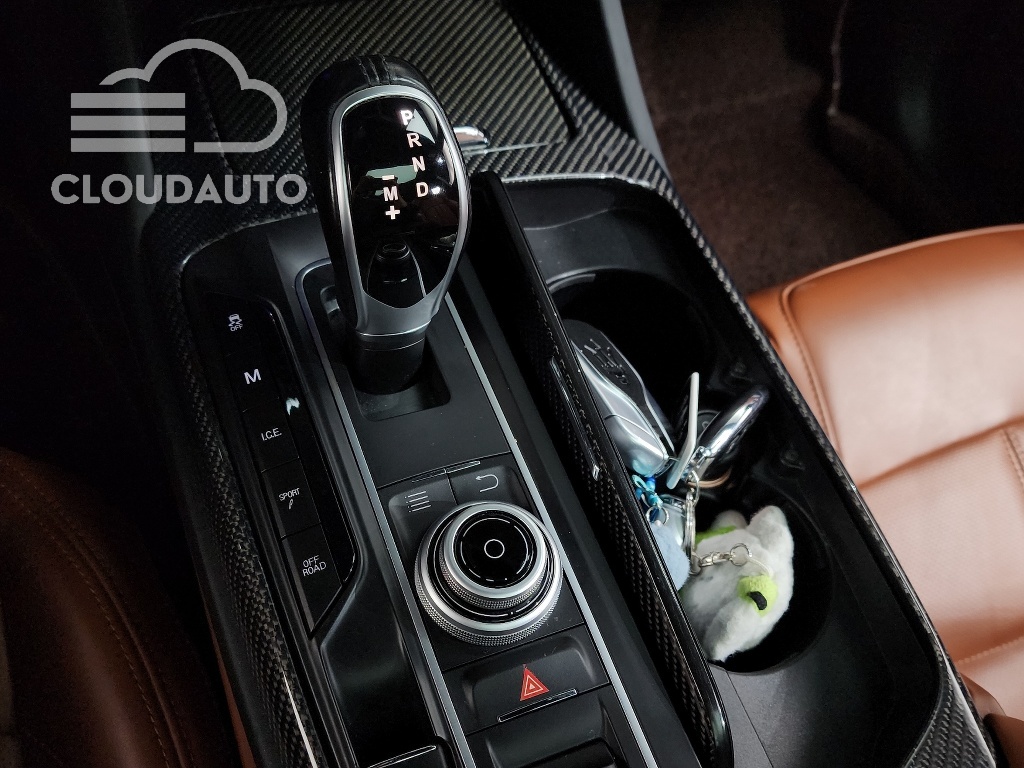 2018 Maserati Levante 3.0 AWD Sports - Image 9