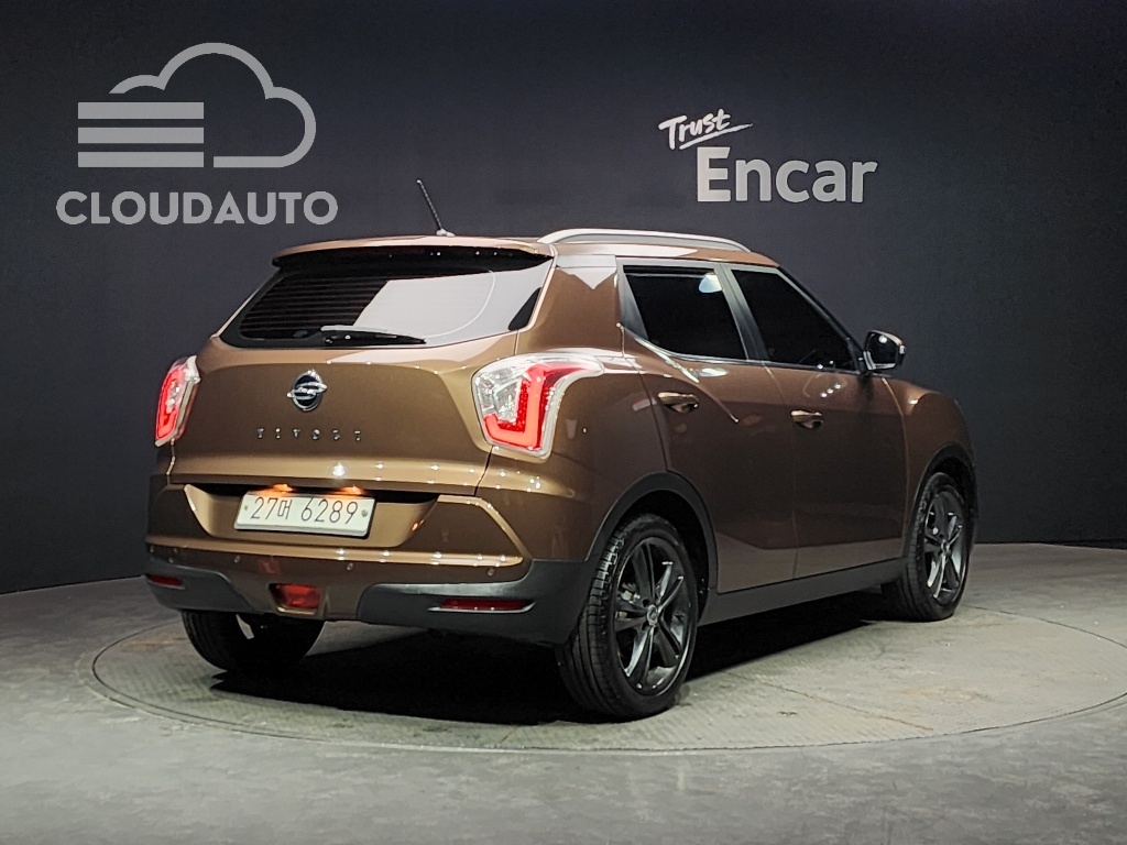 2017 SsangYong Tivoli VX 2WD - Image 2