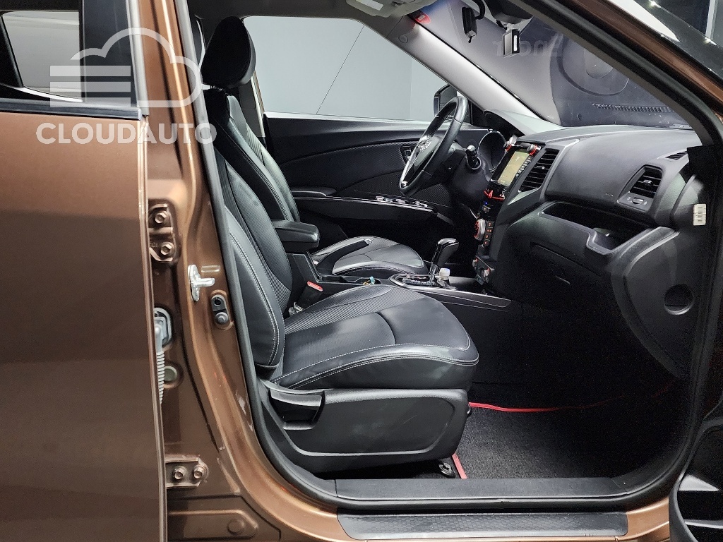 2017 SsangYong Tivoli VX 2WD - Image 10