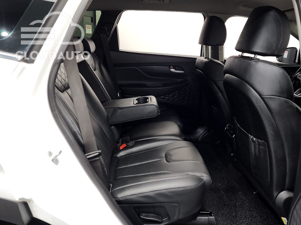 2021 Hyundai Santa Fe Gasoline 2.5T 4WD - Image 12