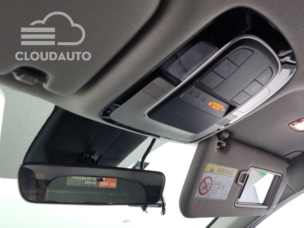2021 Hyundai Santa Fe Gasoline 2.5T 4WD - Image 19