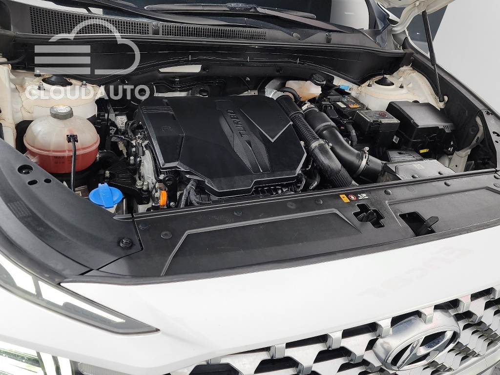 2021 Hyundai Santa Fe Gasoline 2.5T 4WD - Image 6