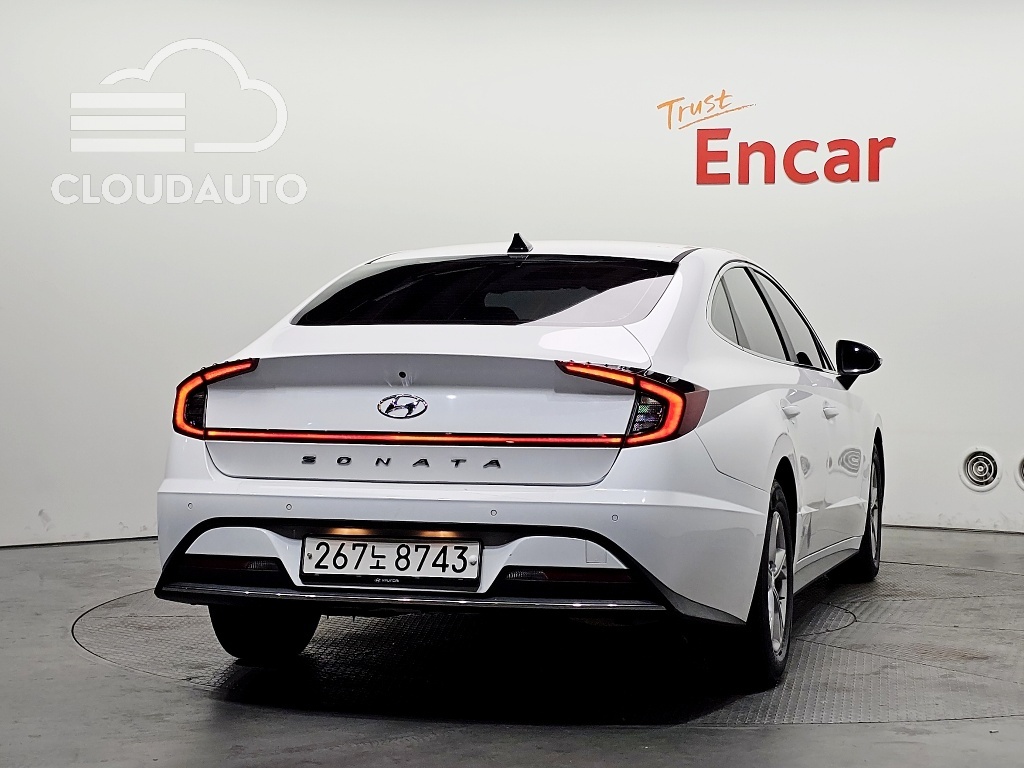 2020 Hyundai Sonata 2.0 - Image 4
