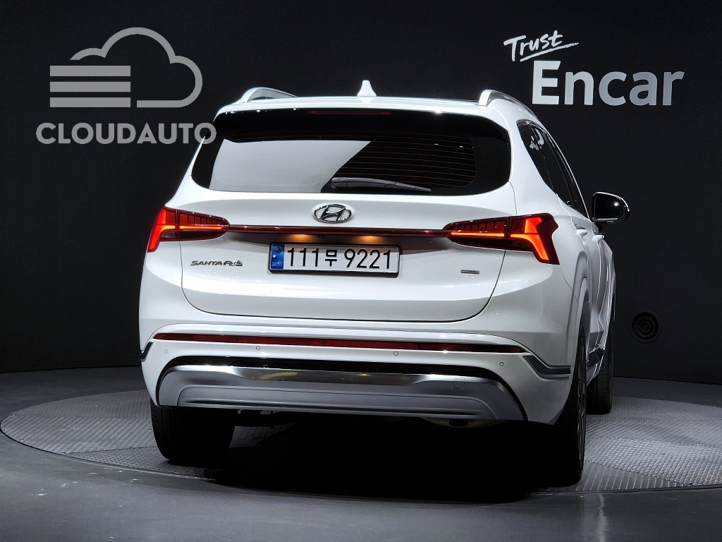 2021 Hyundai Santa Fe Gasoline 2.5T 4WD - Image 4