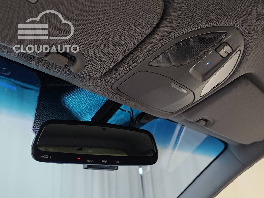 2015 Hyundai Santa Fe Diesel 2.0 2WD Exclusive - Image 18
