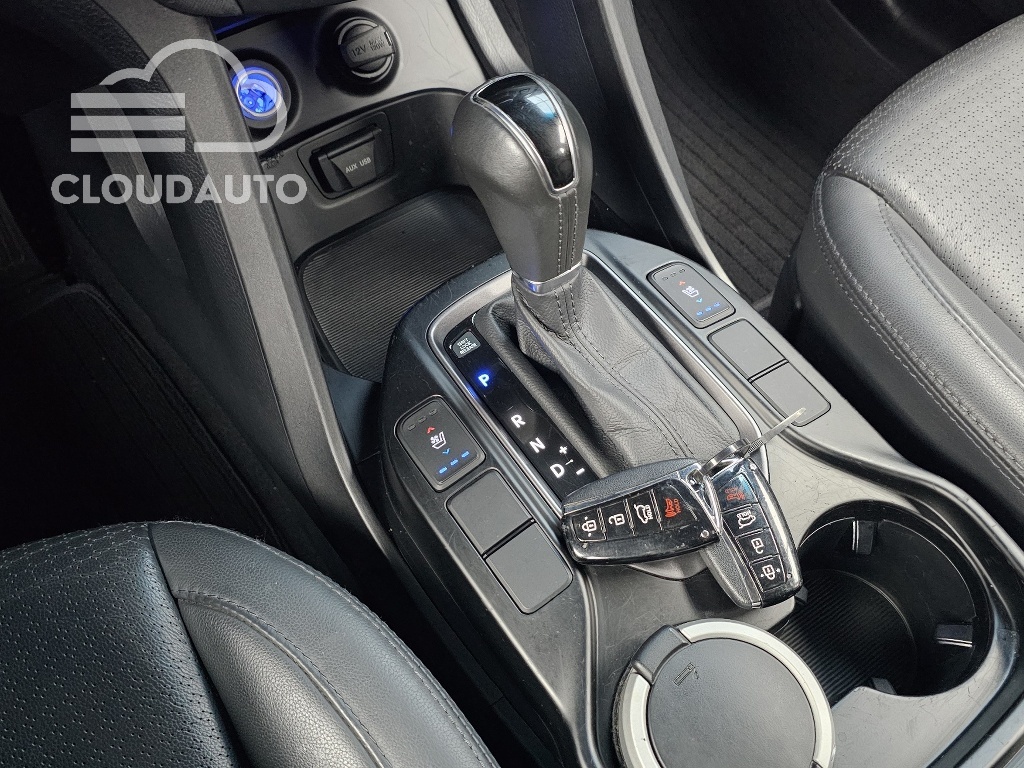 2015 Hyundai Santa Fe Diesel 2.0 2WD Exclusive - Image 9