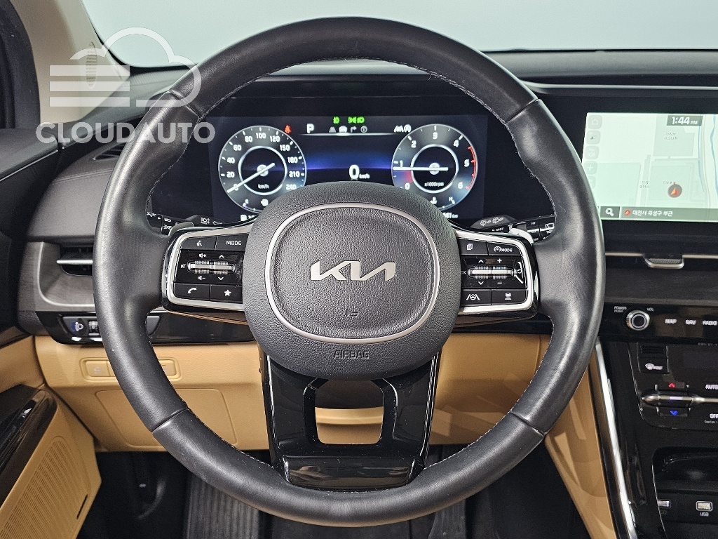 2022 Kia Carnival 9 Noblesse - Image 13