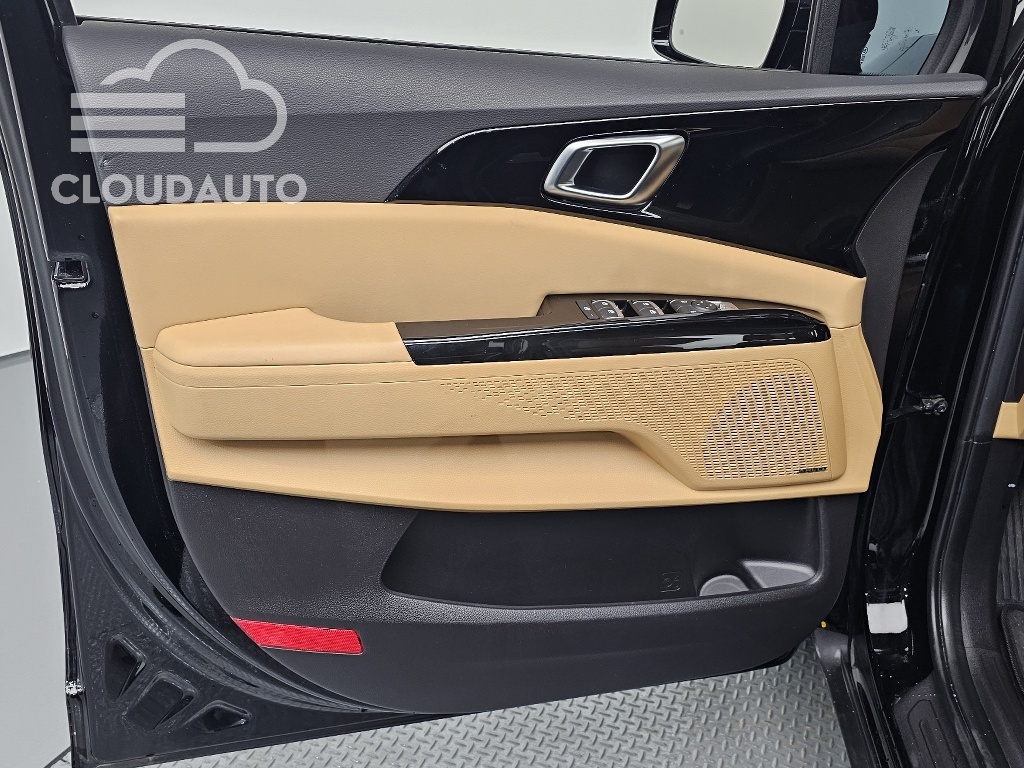 2022 Kia Carnival 9 Noblesse - Image 25