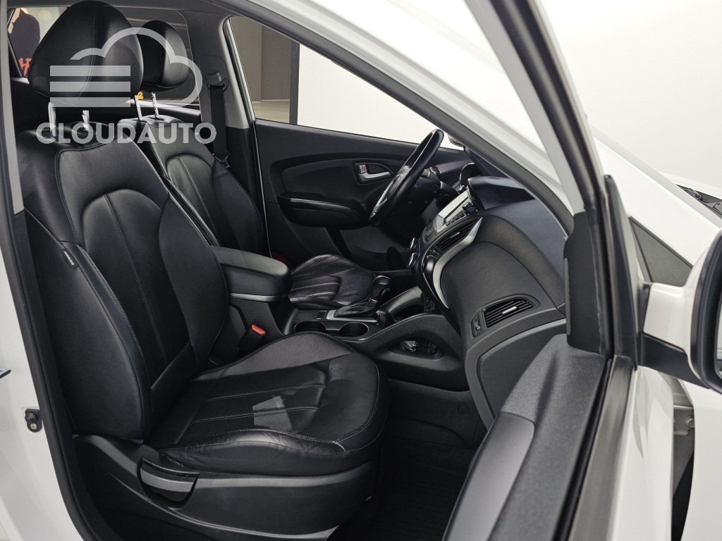 2014 Hyundai Tucson Diesel 2WD - Image 11