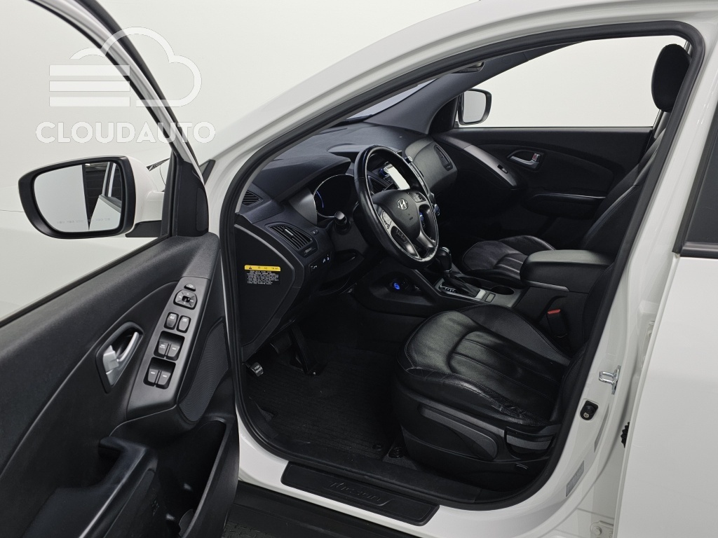 2014 Hyundai Tucson Diesel 2WD - Image 10