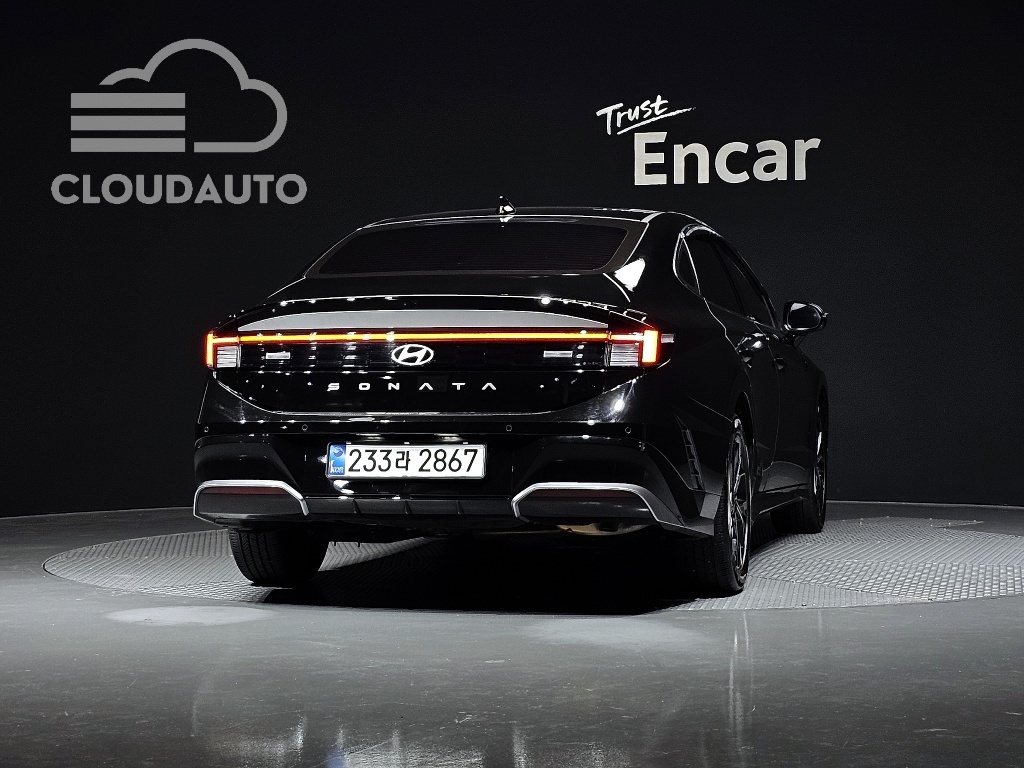 2025 Hyundai Sonata 2.0 LPG - Image 4